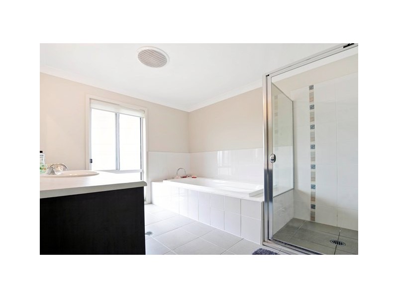 Blacksmiths NSW 2281