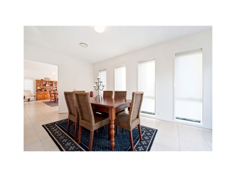 Blacksmiths NSW 2281