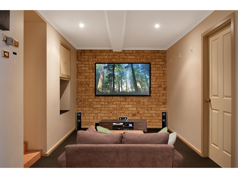 23 Middle Street, Caves Beach NSW 2281