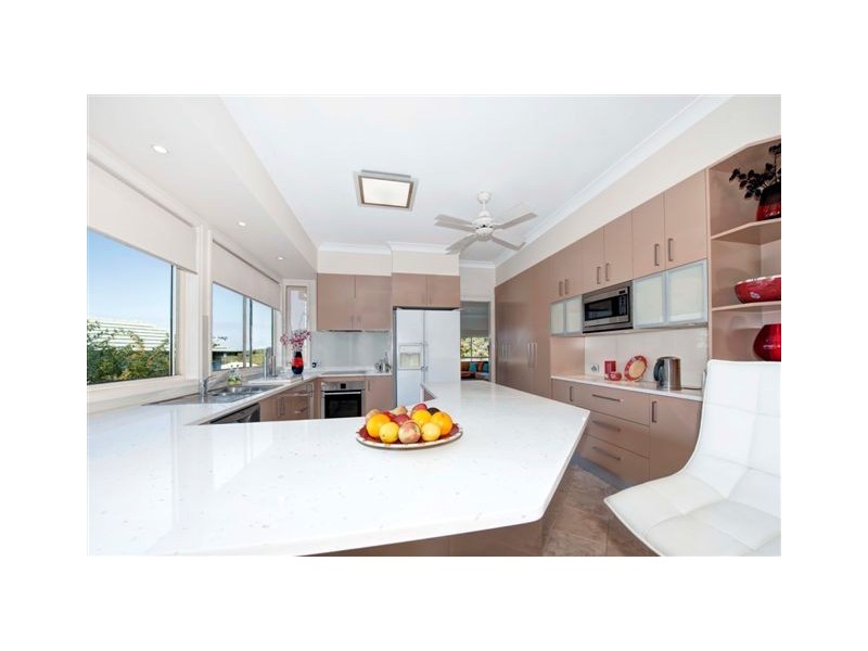 Caves Beach NSW 2281