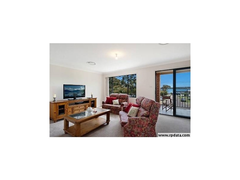 105 Government Road, Nords Wharf NSW 2281
