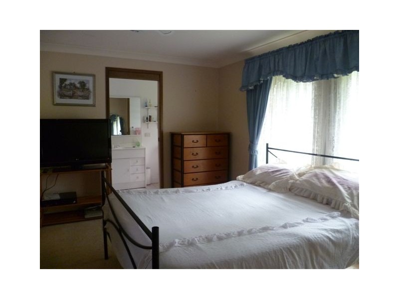 60 Spinnaker Ridge Way, Belmont NSW 2280