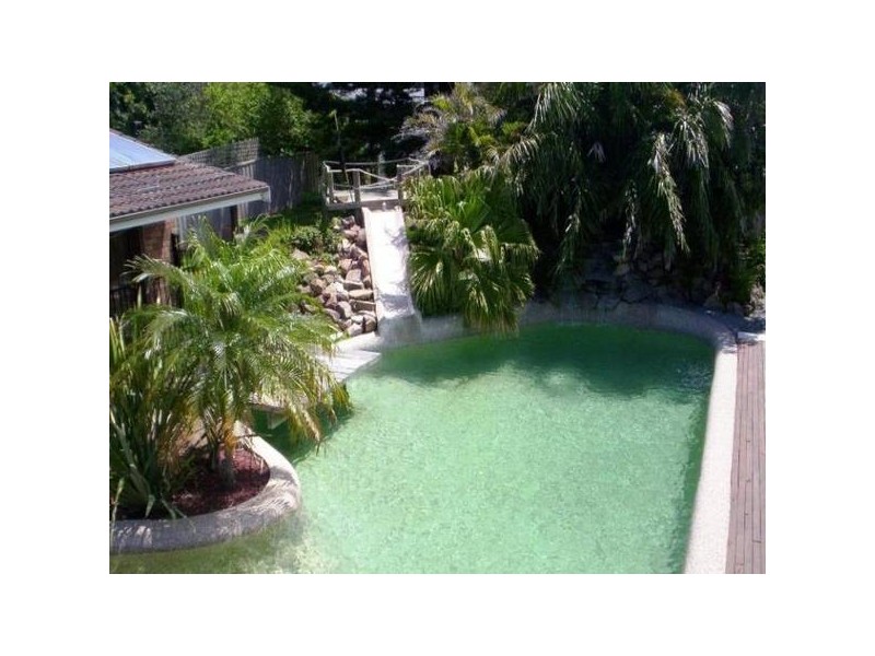 120 Caves Beach Road, Caves Beach NSW 2281