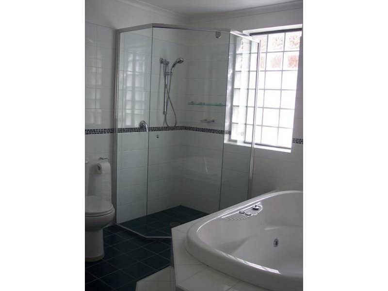 Caves Beach NSW 2281