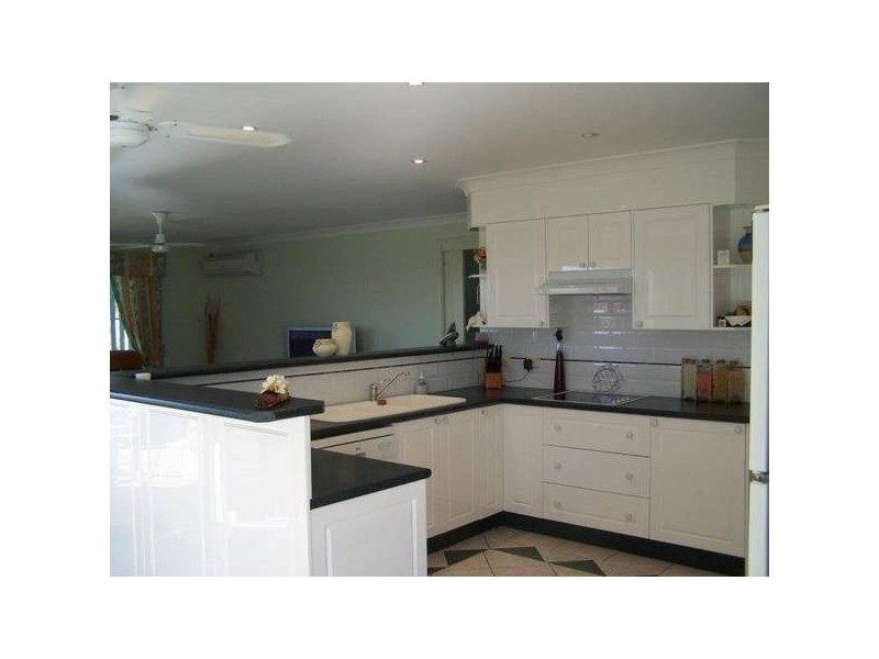 Caves Beach NSW 2281