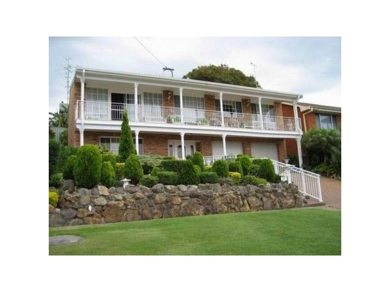 Caves Beach NSW 2281