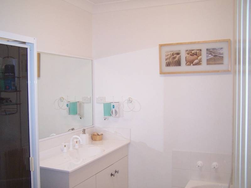 Caves Beach NSW 2281