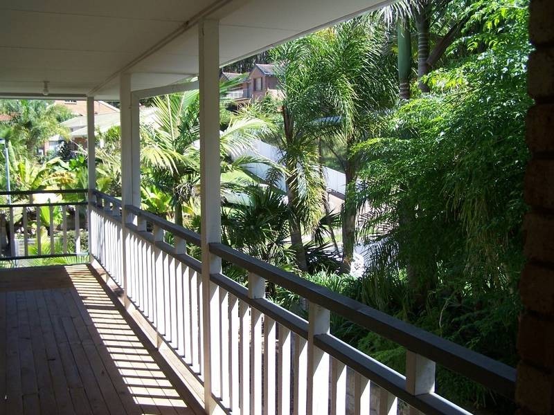 Caves Beach NSW 2281