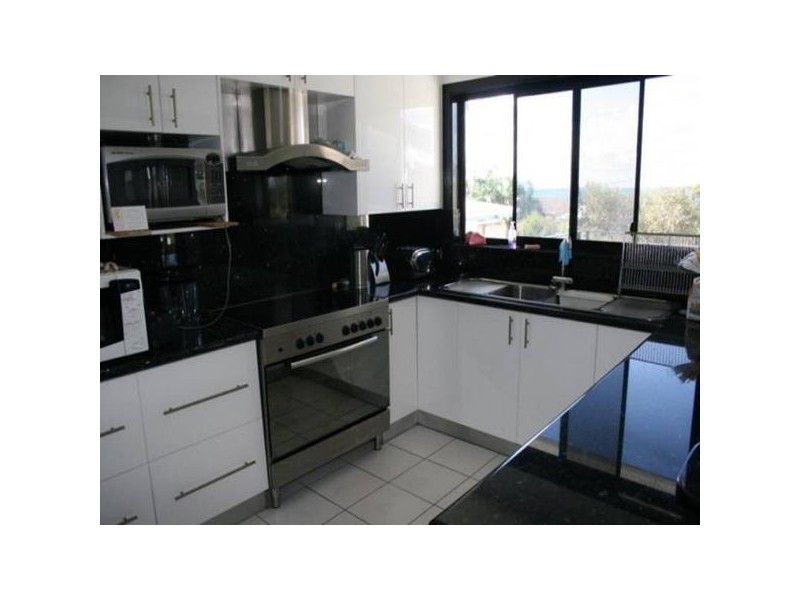 Caves Beach NSW 2281