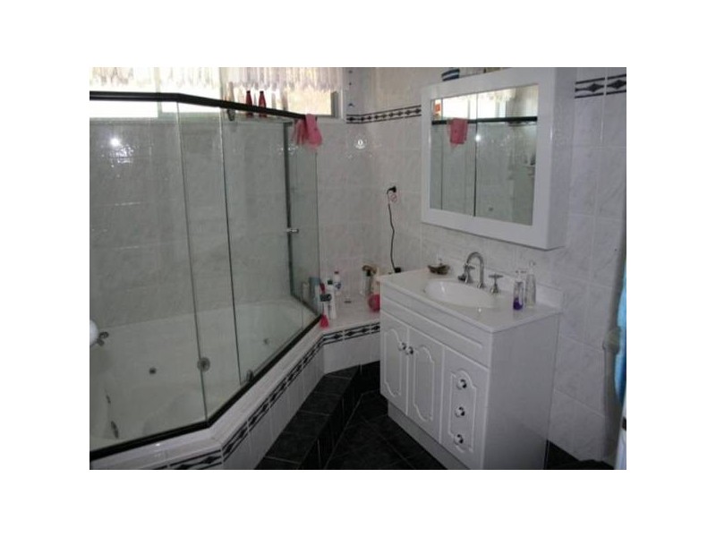 Caves Beach NSW 2281