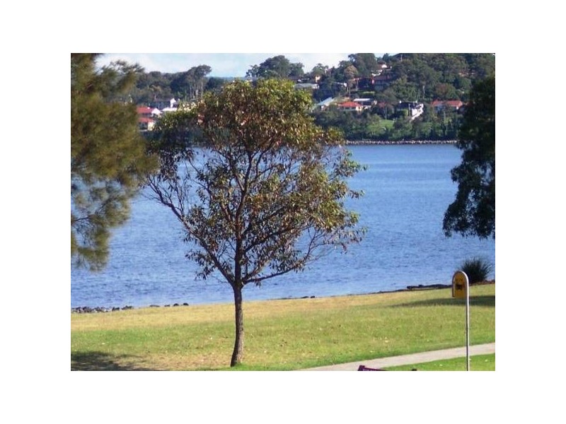 Warners Bay NSW 2282