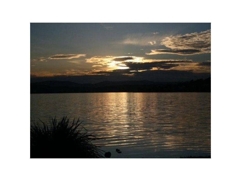 Warners Bay NSW 2282