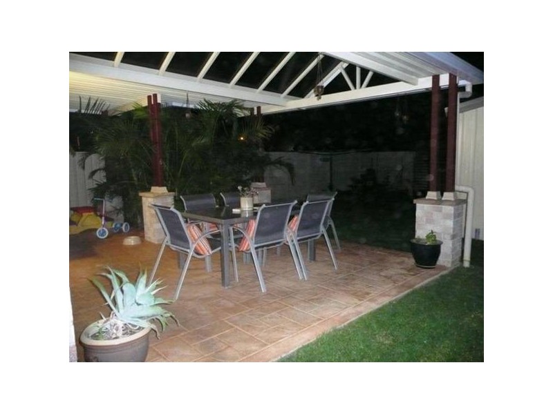 Blacksmiths NSW 2281