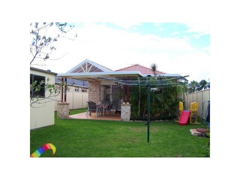 Blacksmiths NSW 2281