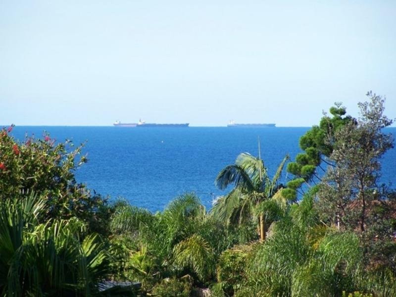 Caves Beach NSW 2281