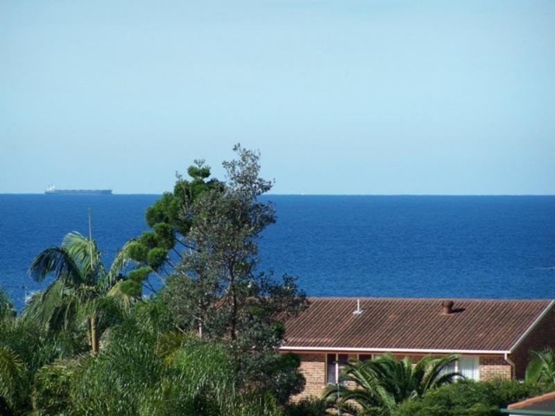 Caves Beach NSW 2281