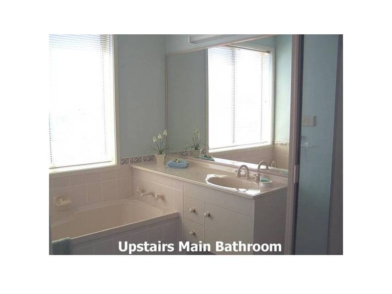 Caves Beach NSW 2281