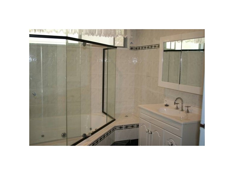 Caves Beach NSW 2281