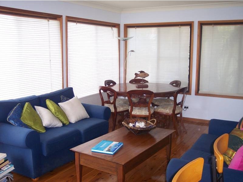 Caves Beach NSW 2281