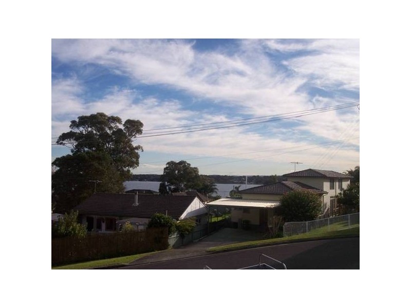 19 Central Ave, Nords Wharf NSW 2281