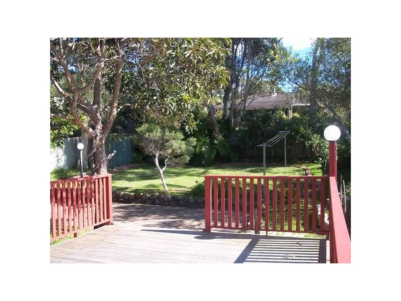 20 Barellan St, Caves Beach NSW 2281