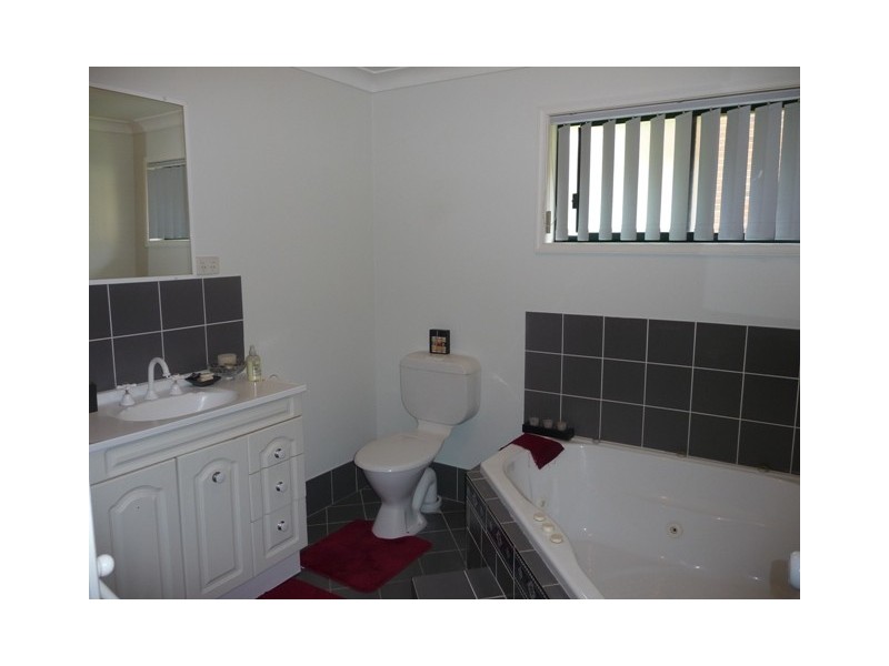 Caves Beach NSW 2281