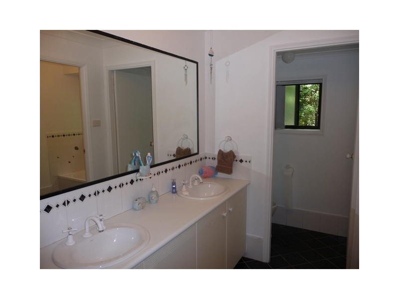 Caves Beach NSW 2281