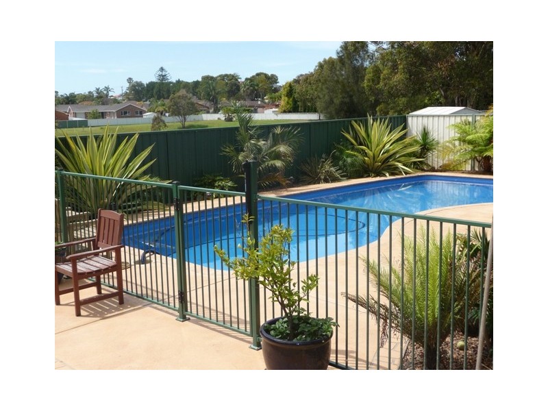 Caves Beach NSW 2281