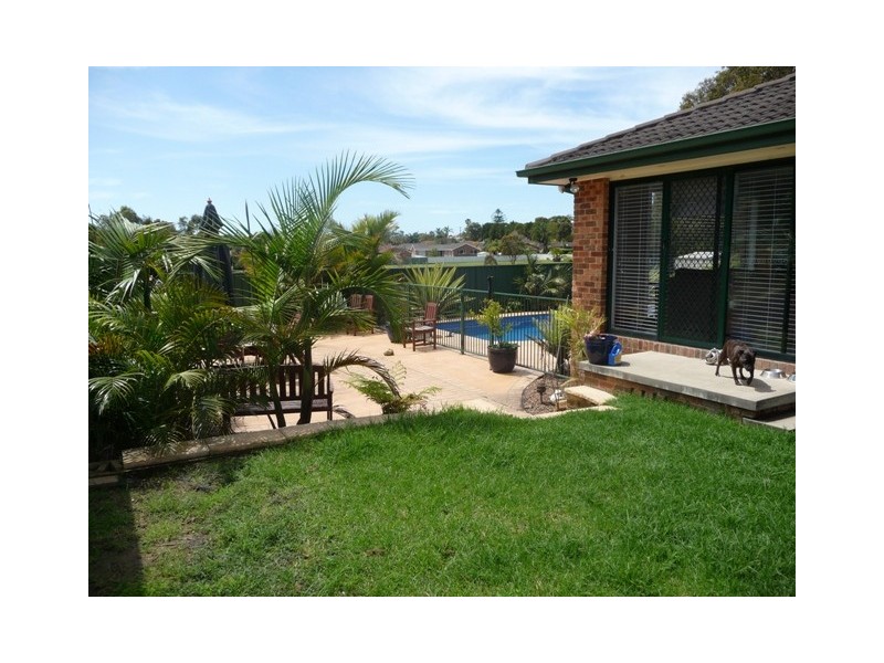 Caves Beach NSW 2281