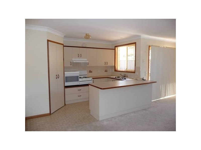 2/261 Old Pacific Hwy, Swansea NSW 2281