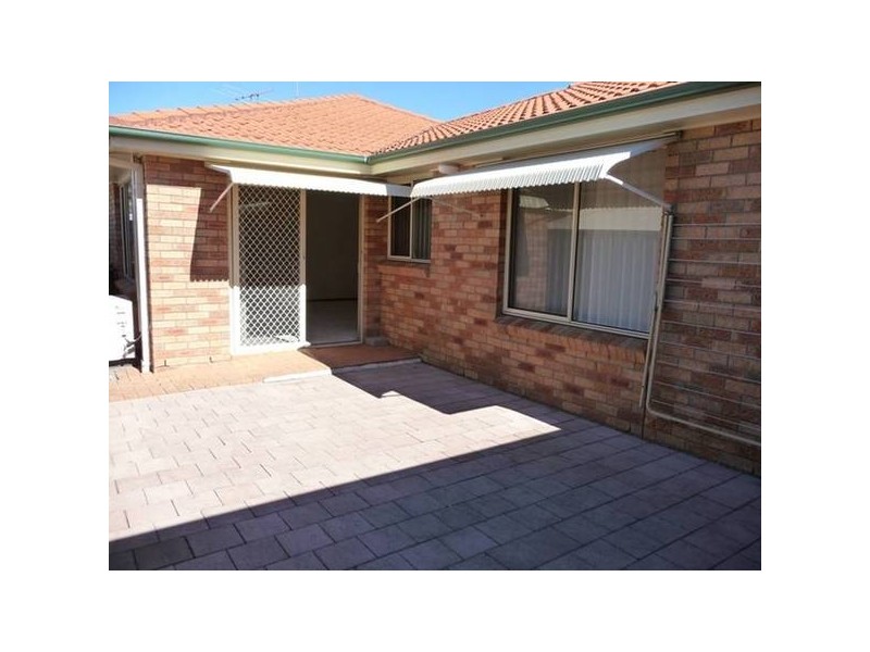 2/261 Old Pacific Hwy, Swansea NSW 2281