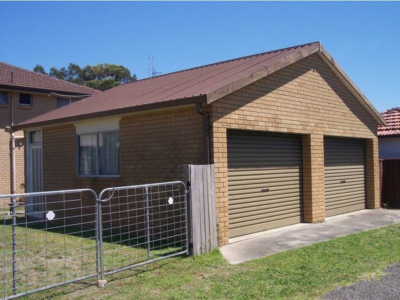 Blacksmiths NSW 2281