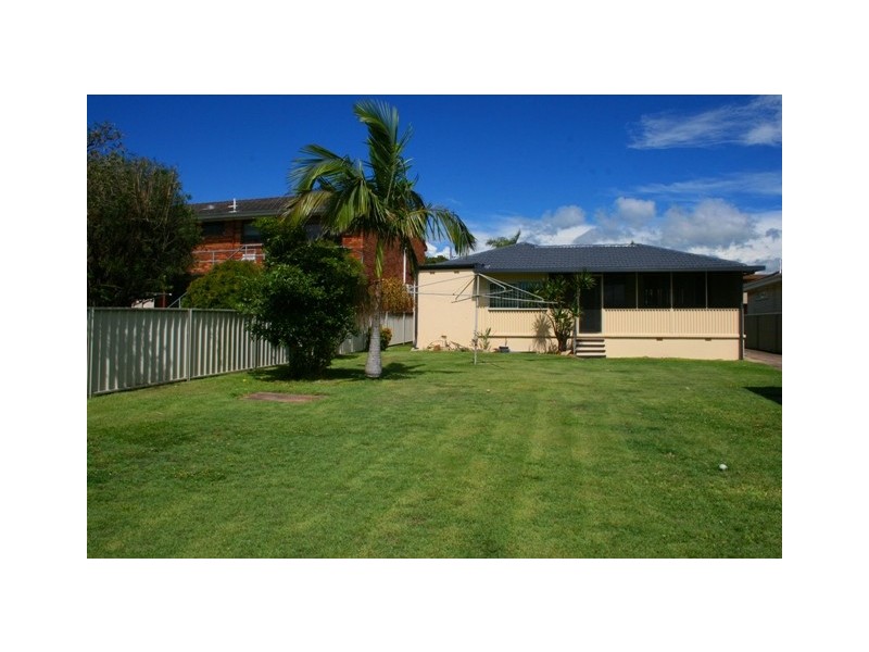 Caves Beach NSW 2281