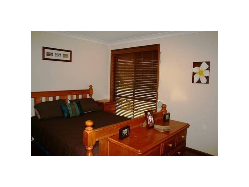 35 Kestrel Avenue, Mount Hutton NSW 2290