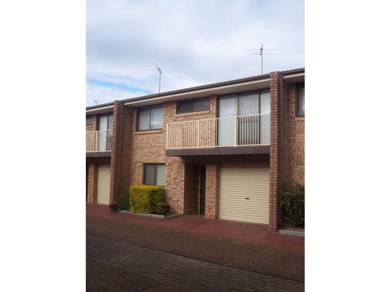 15/8-10 Wallace St, Swansea NSW 2281