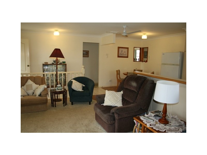 Pelican NSW 2281