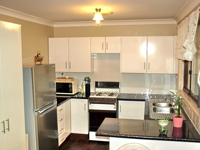 Claremont Meadows NSW 2747