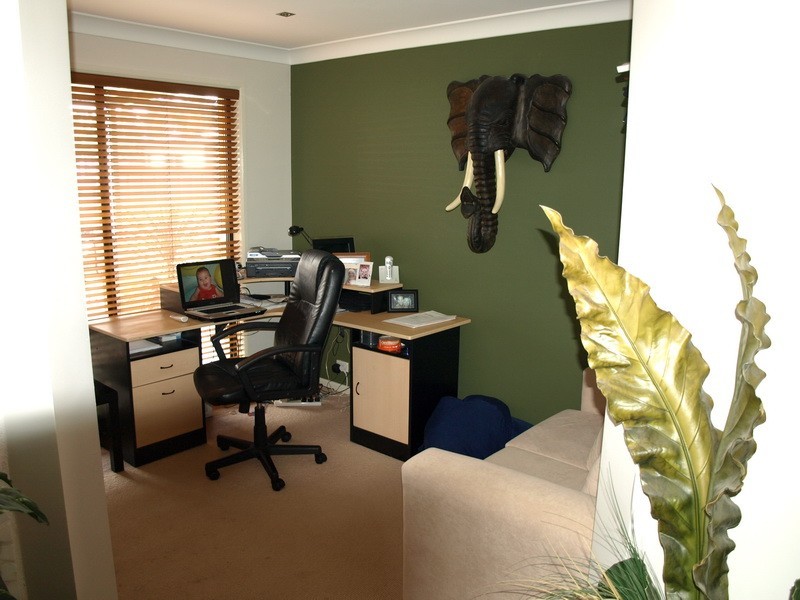 54 Gibbes St, Regentville NSW 2745