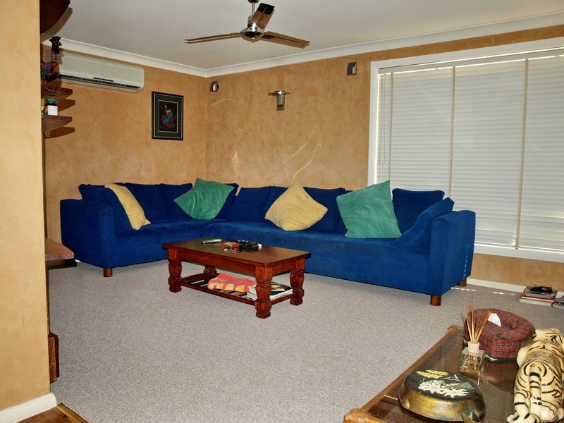 60 Kareela Ave, Penrith NSW 2750