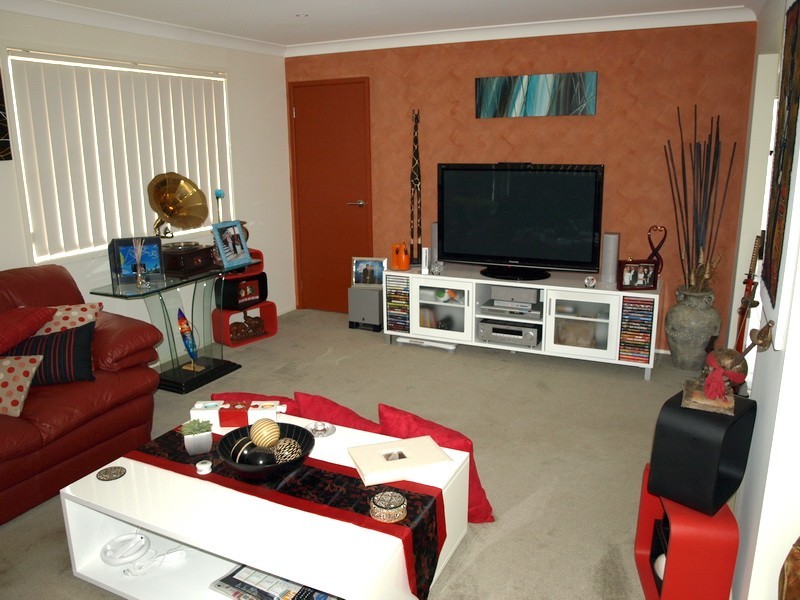 Claremont Meadows NSW 2747