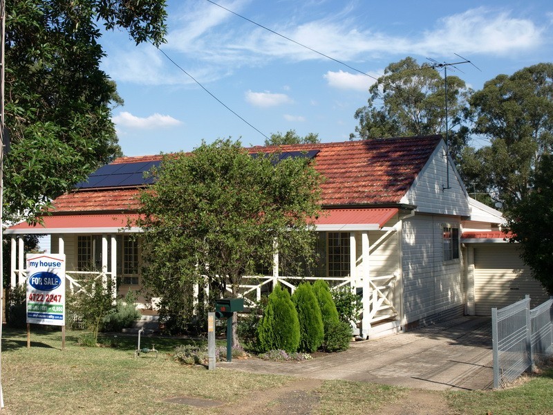 18a Guildford Rd, Cambridge Park NSW 2747