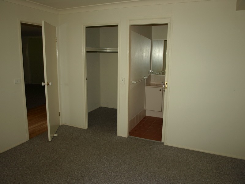 Glenmore Park NSW 2745