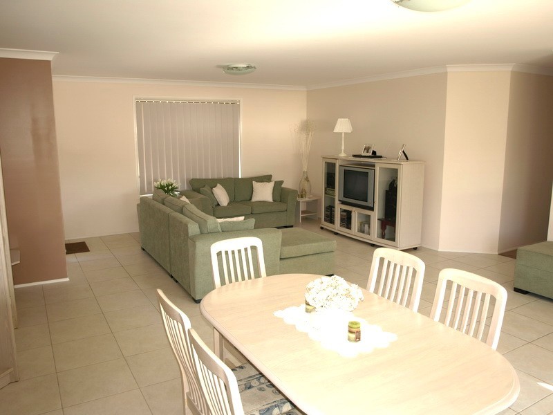 5b Cudgee Rd, Penrith NSW 2750