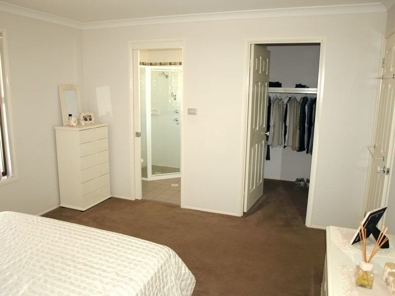 5b Cudgee Rd, Penrith NSW 2750