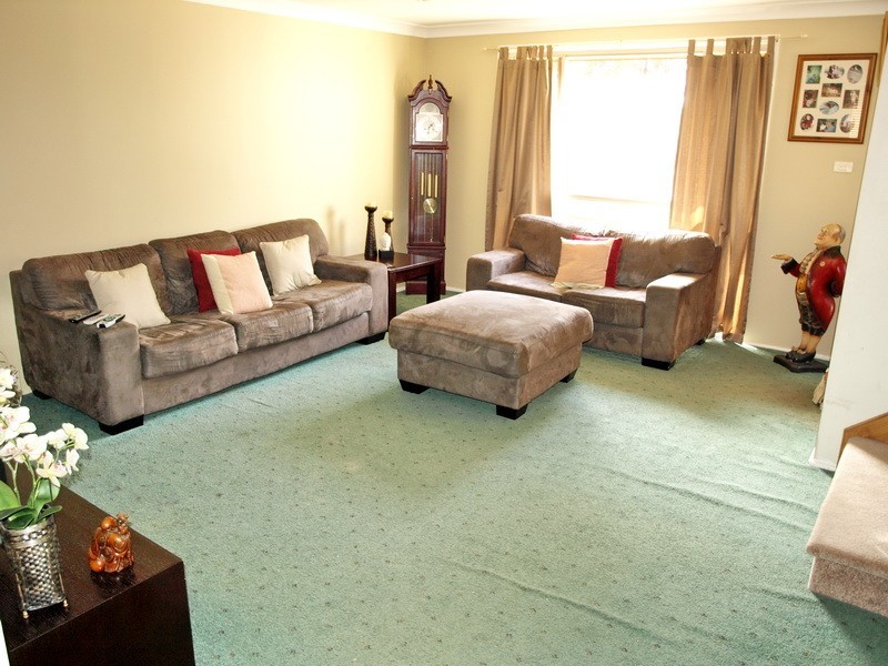 9 Summercrop Pl, Werrington Downs NSW 2747