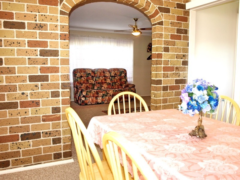 87 Oxford St, Cambridge Park NSW 2747