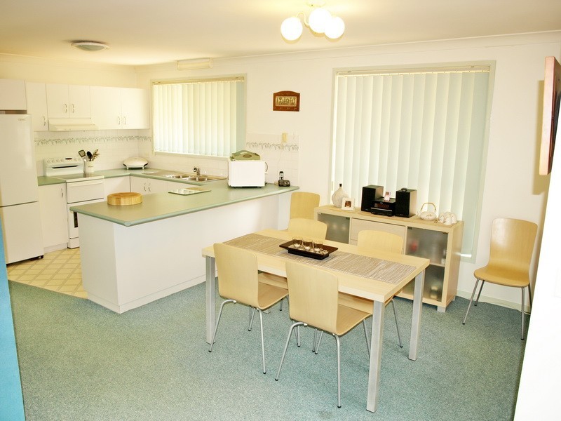 2/41 College St, Cambridge Park NSW 2747