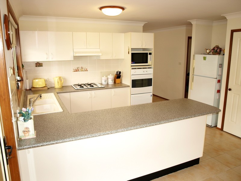 31 Aberdeen Cct, Glenmore Park NSW 2745