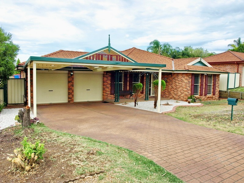 Glenmore Park NSW 2745