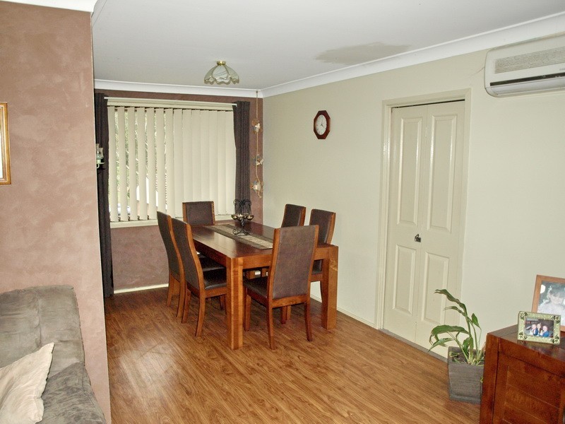 9 Hazel Cl, Cranebrook NSW 2749